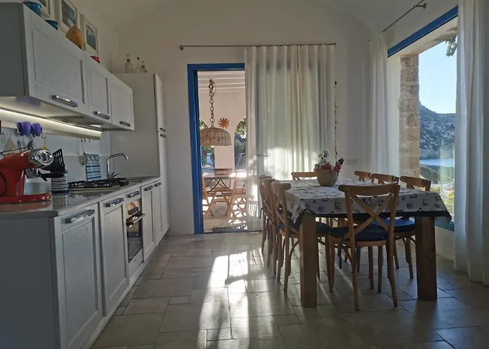 Bravo * Karpathos Town (Pigadia)