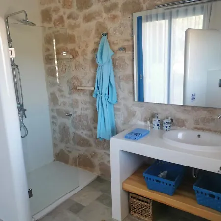 Semesterbostad Bravo *